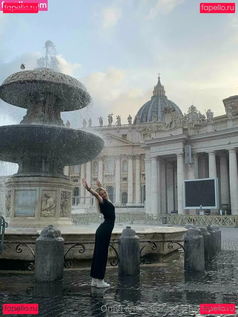 asians_6969 / asya_princess69 Onlyfans Photo Gallery 