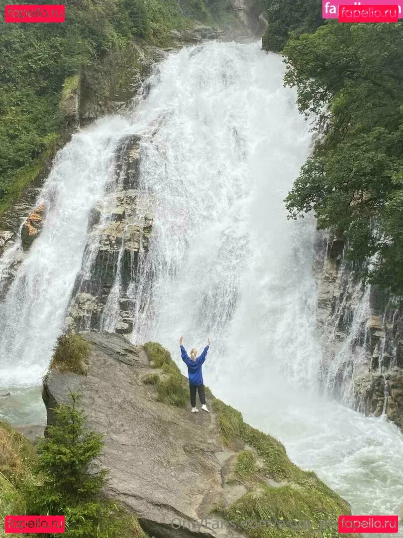 asians_6969 / asya_princess69 Onlyfans Photo Gallery 