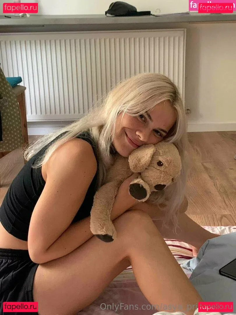 asians_6969 / asya_princess69 Onlyfans Photo Gallery 