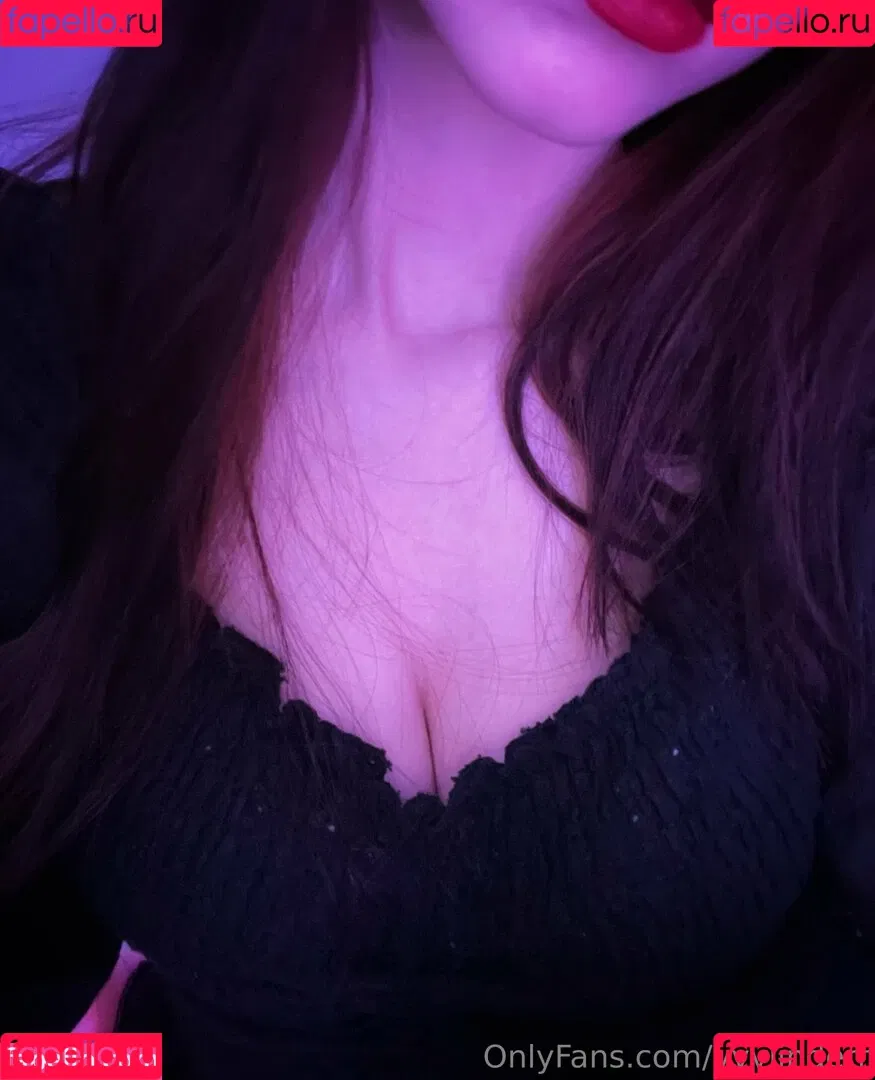 vvlandis / vvvlinderr Onlyfans Photo Gallery 