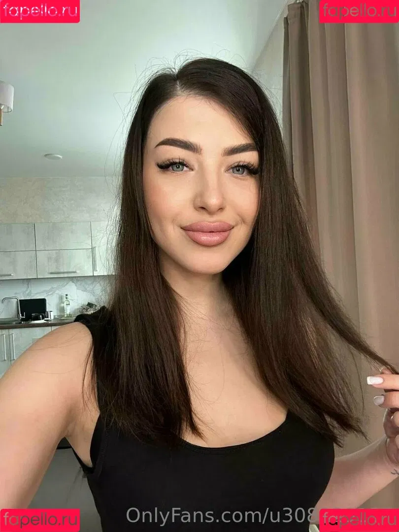 sweeet_yella / sweeetest_jenny Onlyfans Photo Gallery 