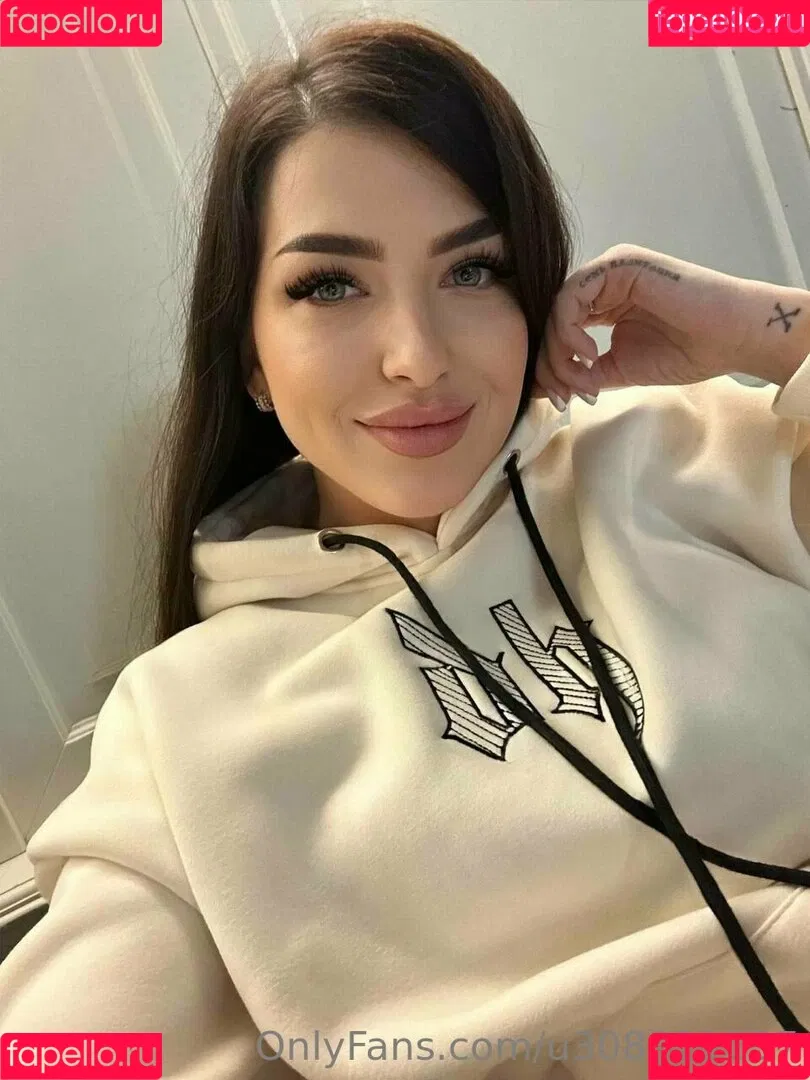 sweeet_yella / sweeetest_jenny Onlyfans Photo Gallery 