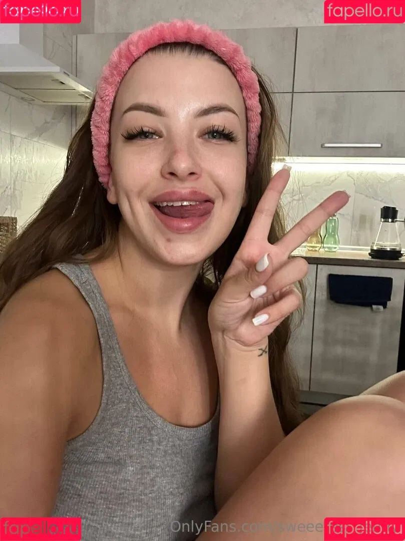 sweeet_yella / sweeetest_jenny Onlyfans Photo Gallery 