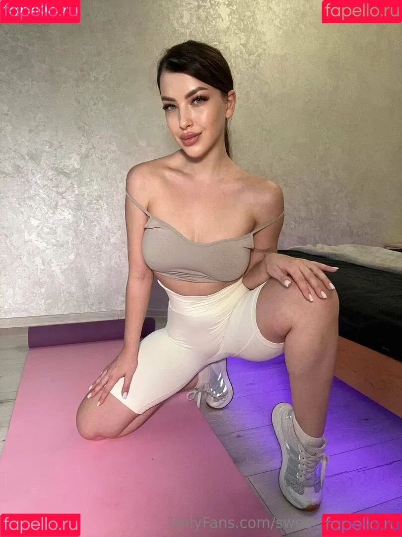 sweeet_yella / sweeetest_jenny Onlyfans Photo Gallery 