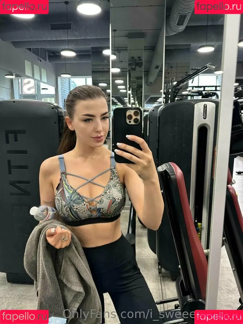 sweeet_yella / sweeetest_jenny Onlyfans Photo Gallery 