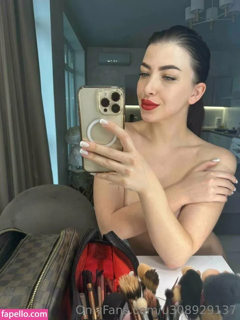 sweeet_yella / sweeetest_jenny Onlyfans Photo Gallery 