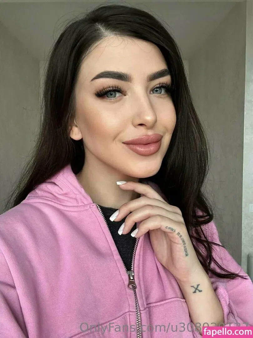 sweeet_yella / sweeetest_jenny Onlyfans Photo Gallery 