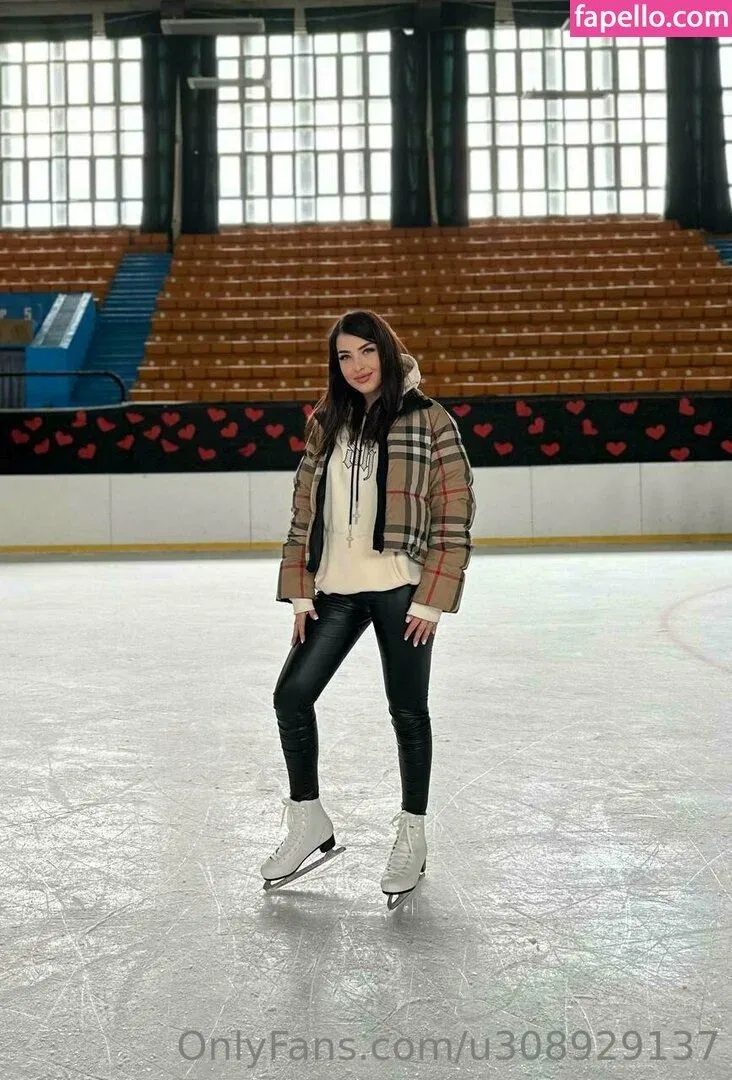 sweeet_yella / sweeetest_jenny Onlyfans Photo Gallery 