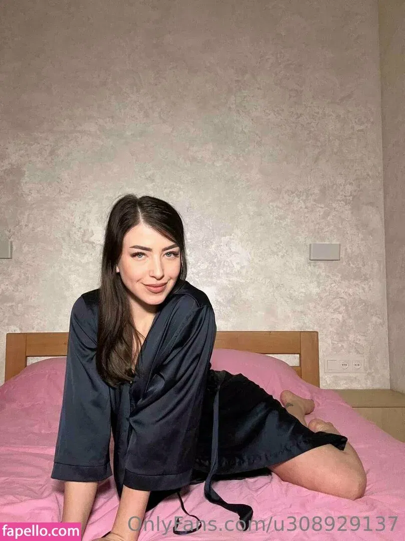 sweeet_yella / sweeetest_jenny Onlyfans Photo Gallery 