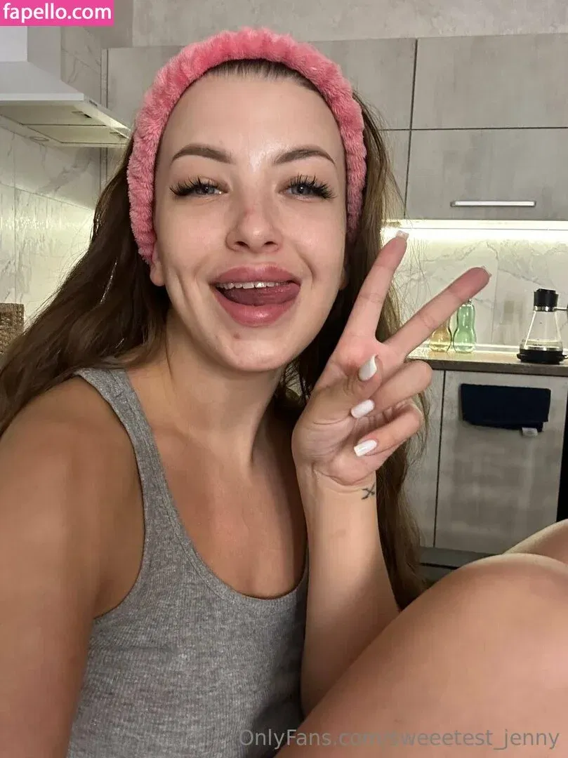 sweeet_yella / sweeetest_jenny Onlyfans Photo Gallery 