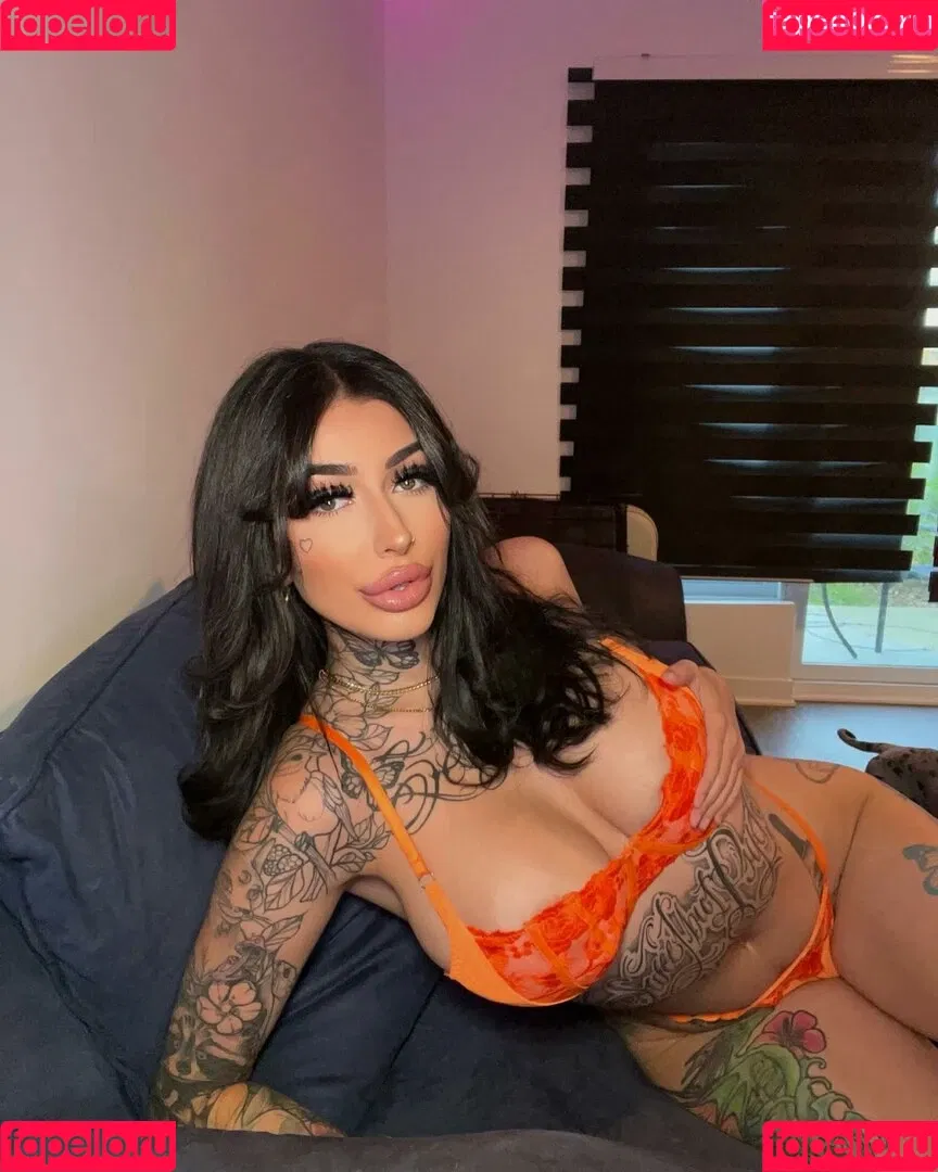 Quebecoises / abigaele / aichablack_vip / andiemodel Onlyfans Photo Gallery 