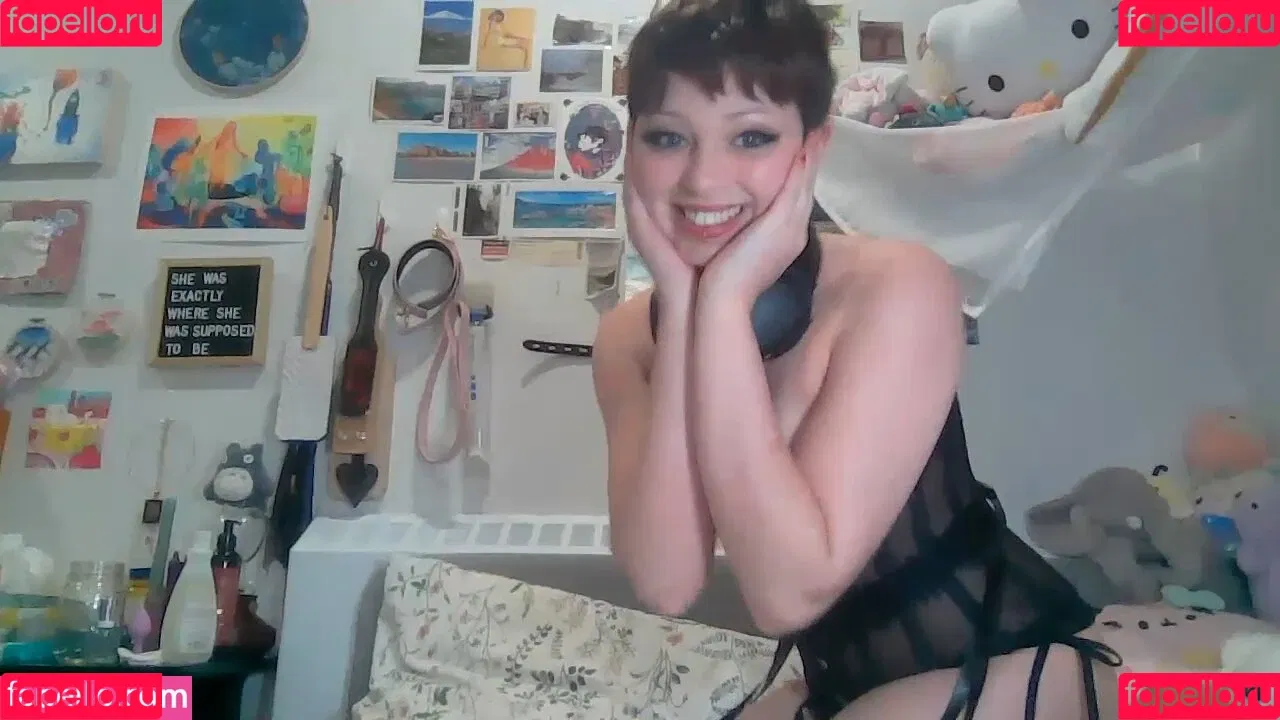 Quebecoises / abigaele / aichablack_vip / andiemodel Onlyfans Photo Gallery 
