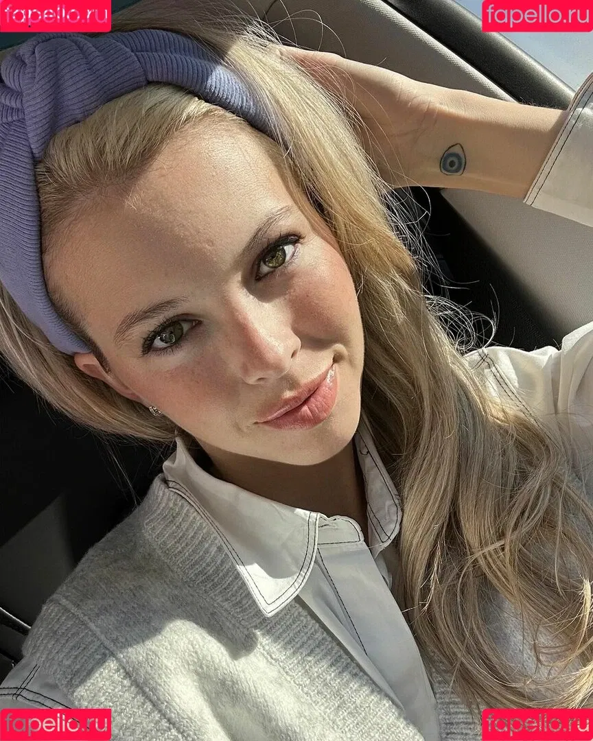 Quebecoises / abigaele / aichablack_vip / andiemodel Onlyfans Photo Gallery 