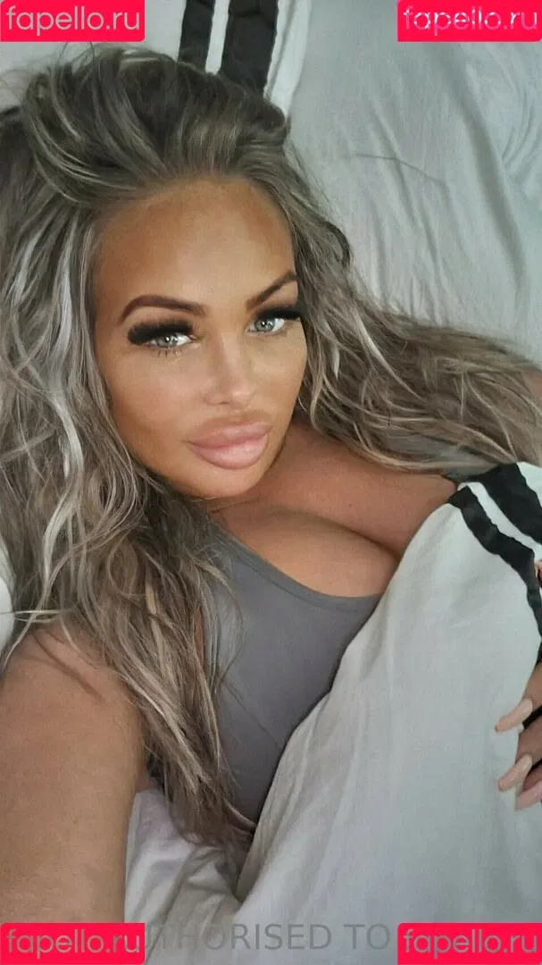 Jema Gilsenan / Princess Levi / levibabestation Onlyfans Photo Gallery 