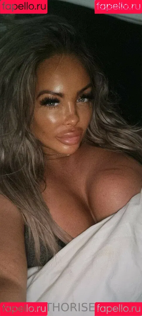 Jema Gilsenan / Princess Levi / levibabestation Onlyfans Photo Gallery 