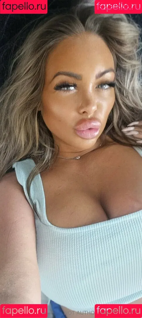 Jema Gilsenan / Princess Levi / levibabestation Onlyfans Photo Gallery 