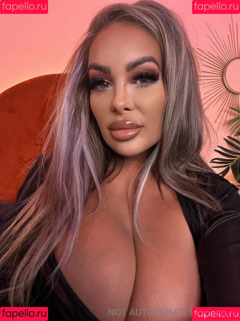 Jema Gilsenan / Princess Levi / levibabestation Onlyfans Photo Gallery 