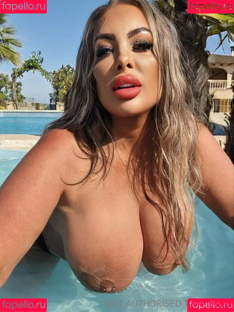 Jema Gilsenan / Princess Levi / levibabestation Onlyfans Photo Gallery 