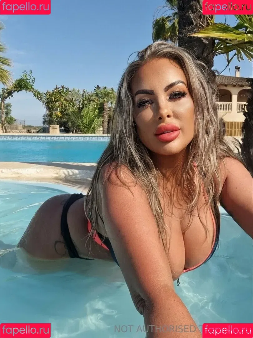 Jema Gilsenan / Princess Levi / levibabestation Onlyfans Photo Gallery 