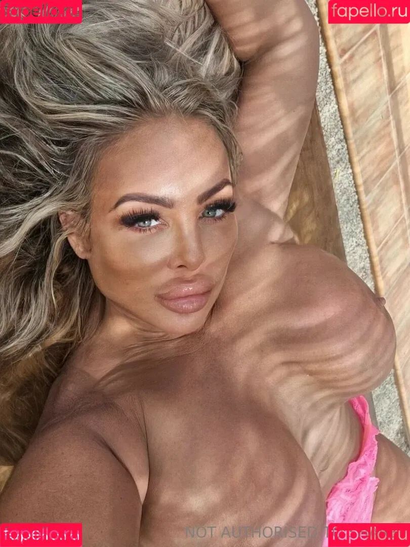 Jema Gilsenan / Princess Levi / levibabestation Onlyfans Photo Gallery 