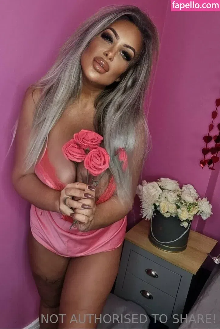 Jema Gilsenan / Princess Levi / levibabestation Onlyfans Photo Gallery 