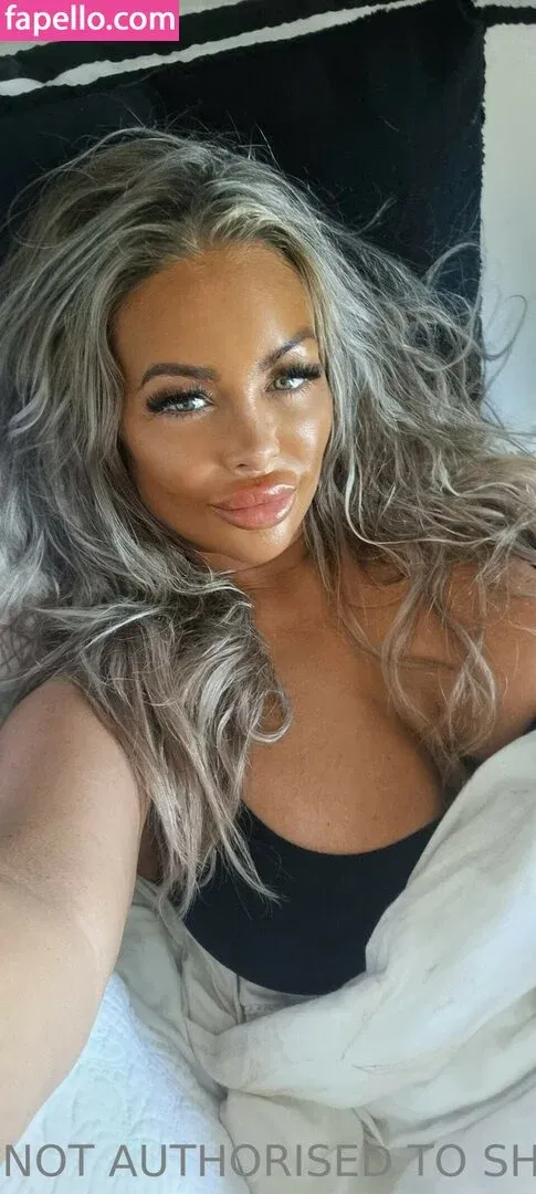 Jema Gilsenan / Princess Levi / levibabestation Onlyfans Photo Gallery 