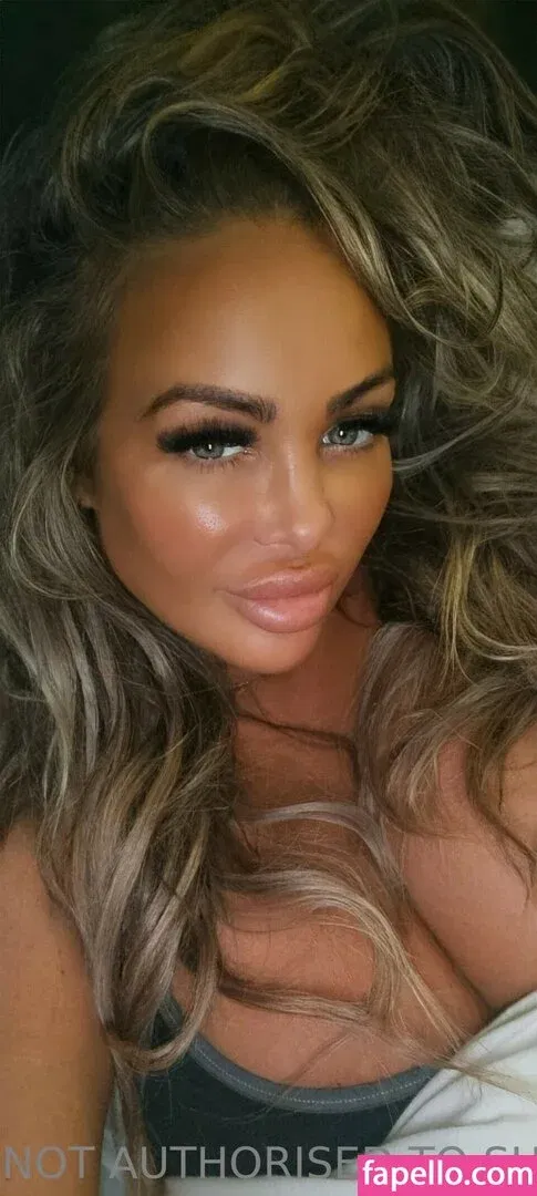 Jema Gilsenan / Princess Levi / levibabestation Onlyfans Photo Gallery 