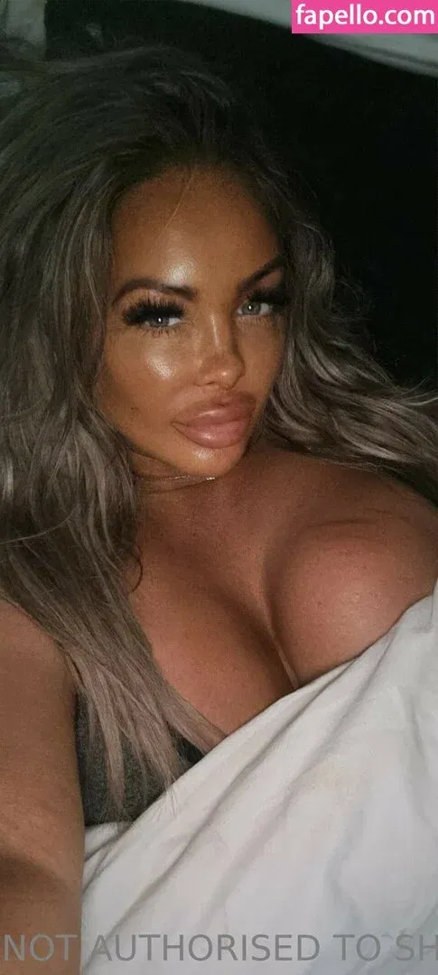 Jema Gilsenan / Princess Levi / levibabestation Onlyfans Photo Gallery 