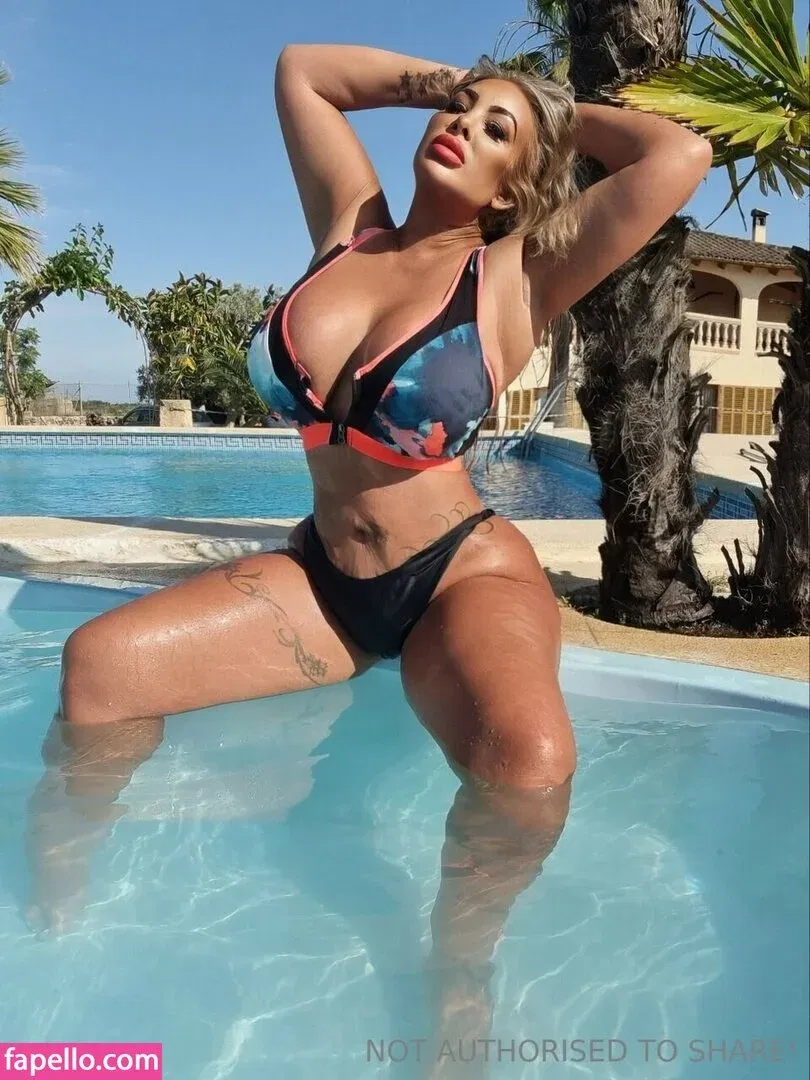 Jema Gilsenan / Princess Levi / levibabestation Onlyfans Photo Gallery 