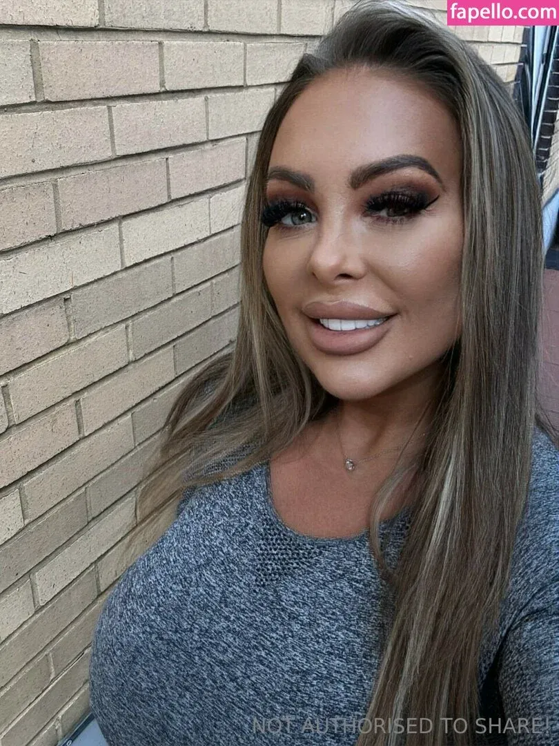 Jema Gilsenan / Princess Levi / levibabestation Onlyfans Photo Gallery 