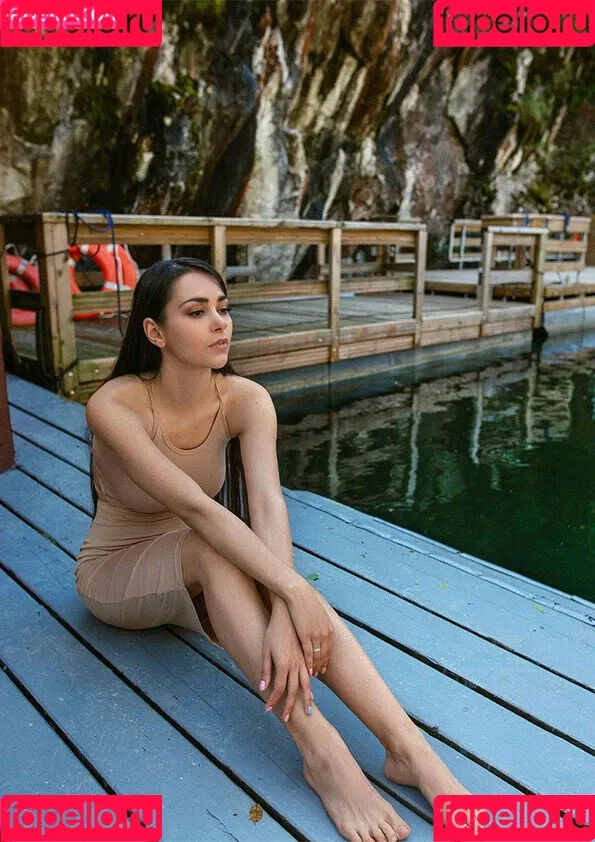 Helga Lovekaty / helga_model / helgavalkyrie Onlyfans Photo Gallery 