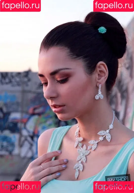 Helga Lovekaty / helga_model / helgavalkyrie Onlyfans Photo Gallery 