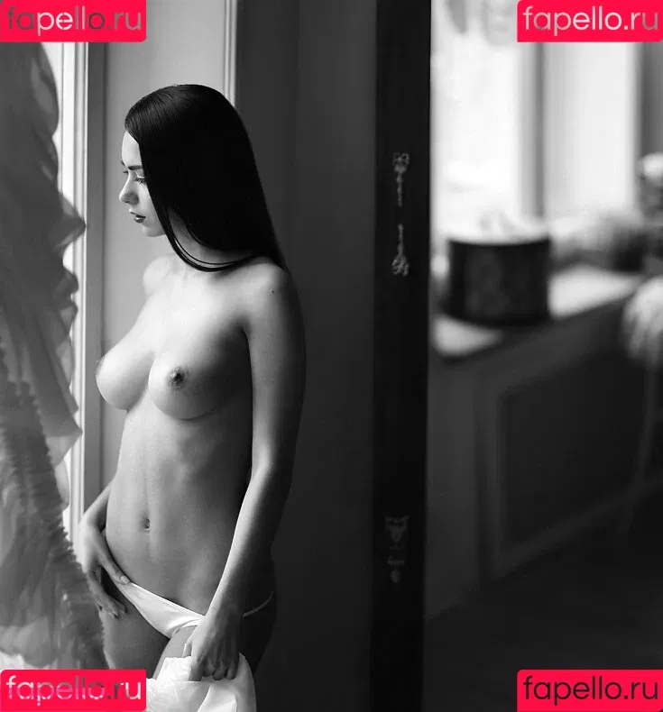 Helga Lovekaty / helga_model / helgavalkyrie Onlyfans Photo Gallery 