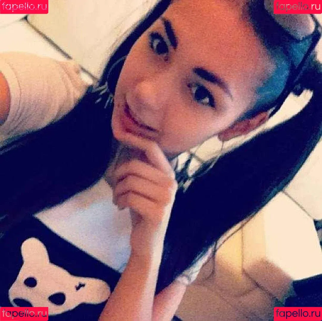 Helga Lovekaty / helga_model / helgavalkyrie Onlyfans Photo Gallery 