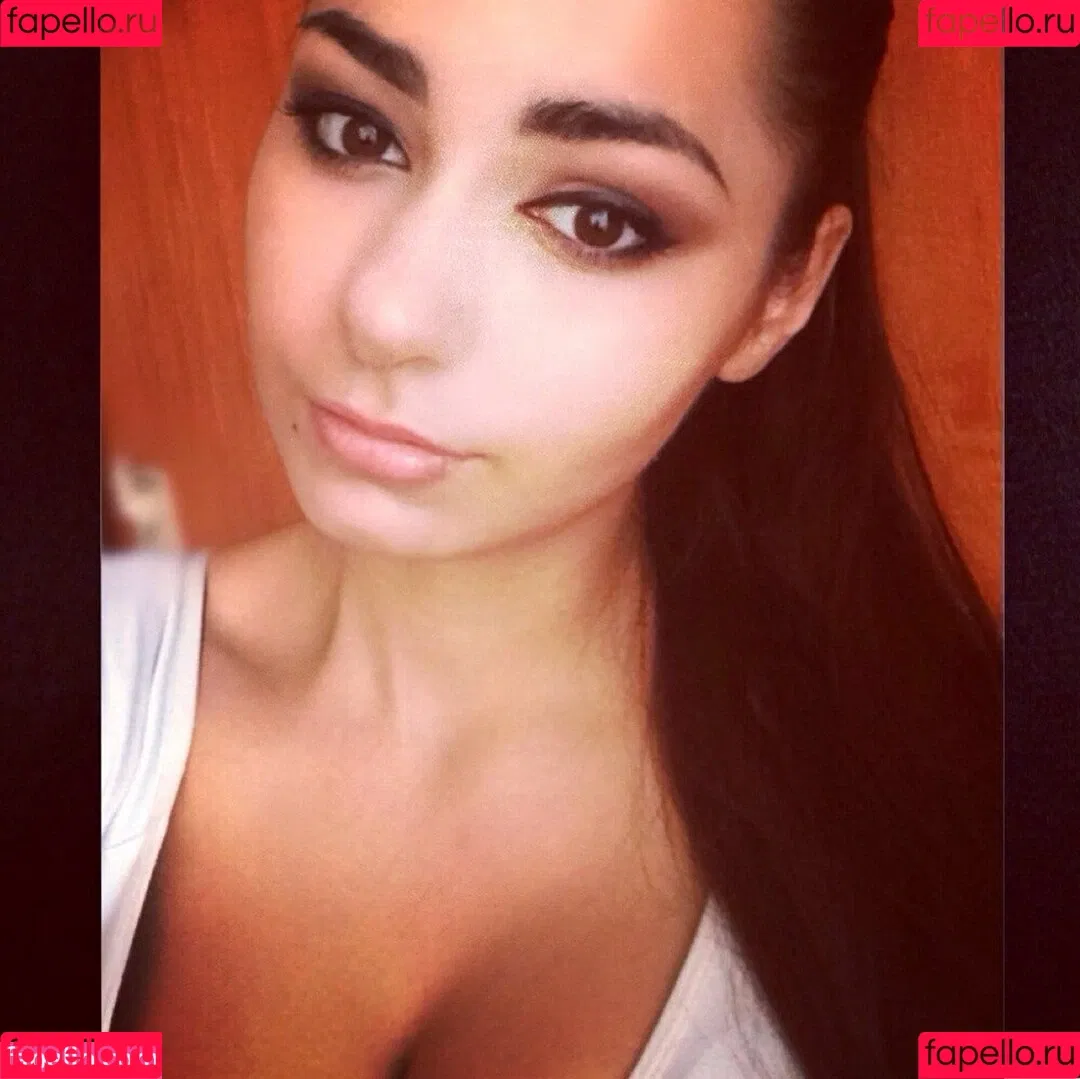 Helga Lovekaty / helga_model / helgavalkyrie Onlyfans Photo Gallery 