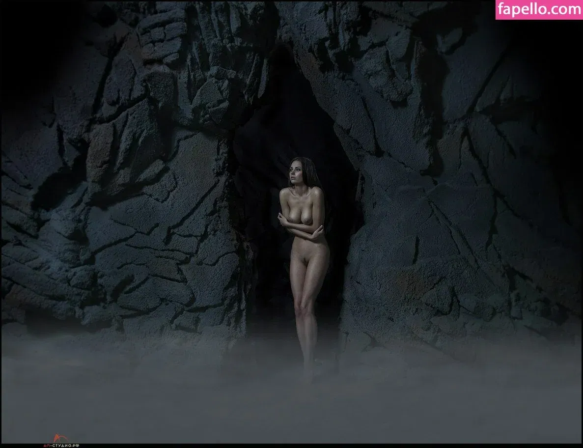 Helga Lovekaty / helga_model / helgavalkyrie Onlyfans Photo Gallery 