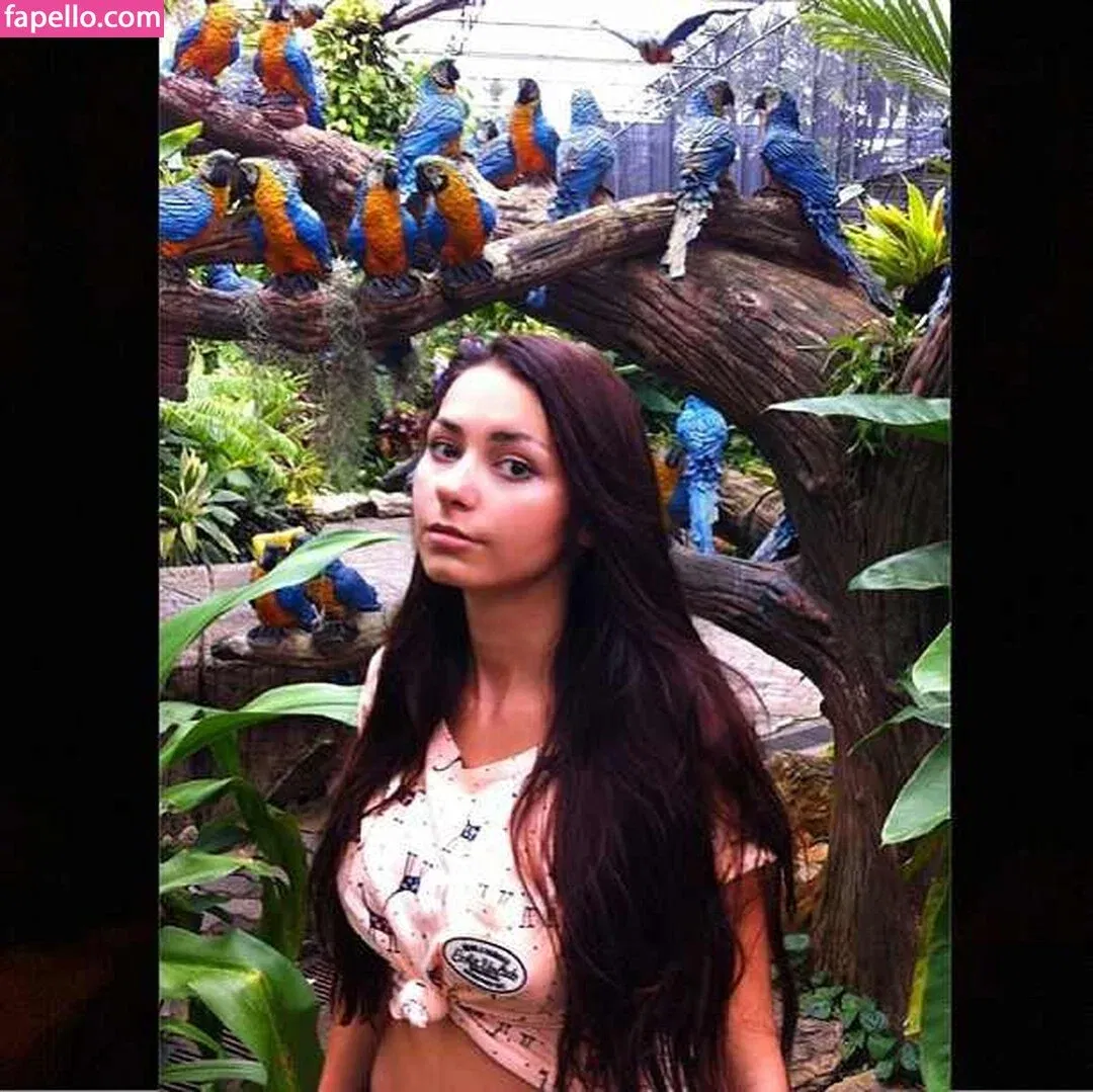 Helga Lovekaty / helga_model / helgavalkyrie Onlyfans Photo Gallery 