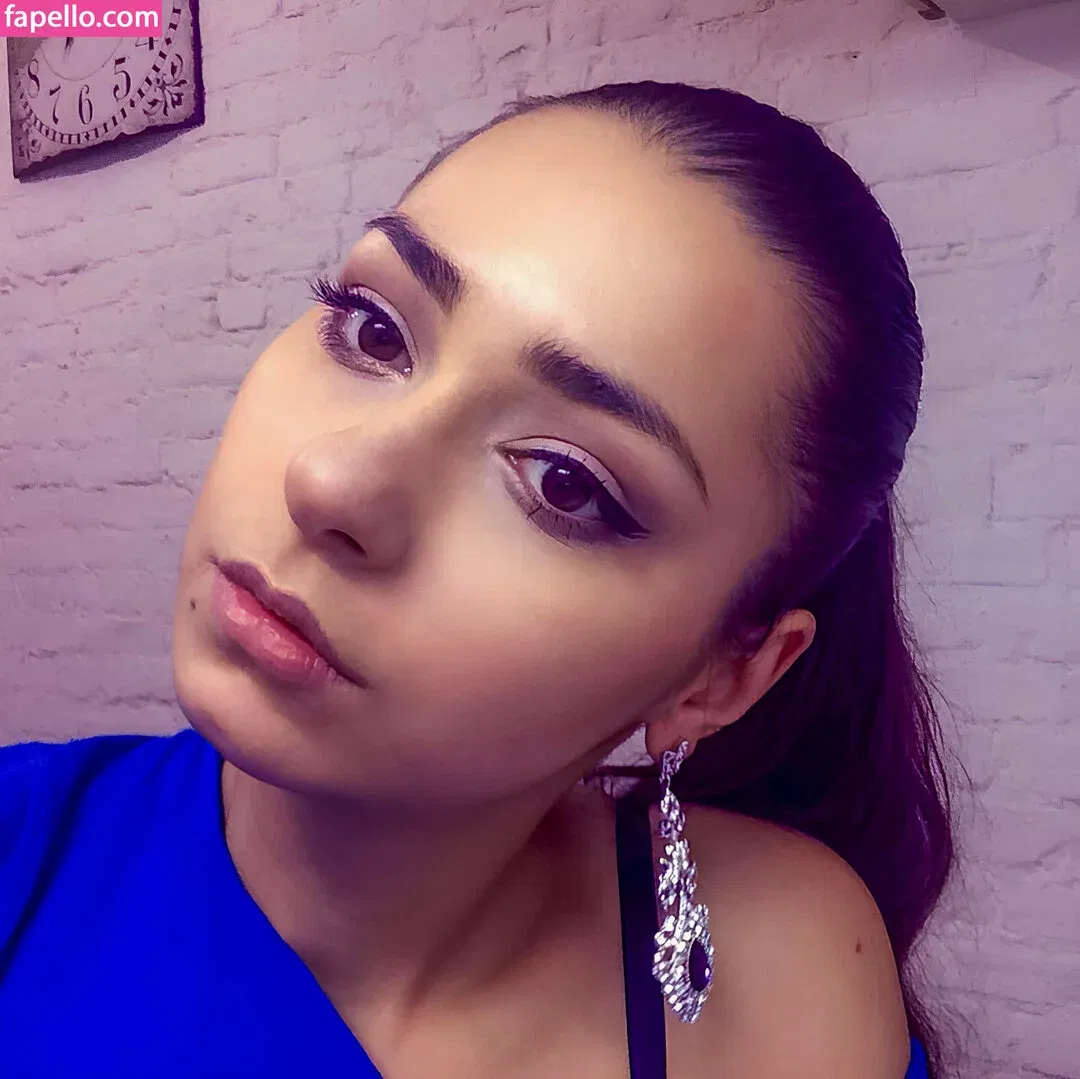 Helga Lovekaty / helga_model / helgavalkyrie Onlyfans Photo Gallery 