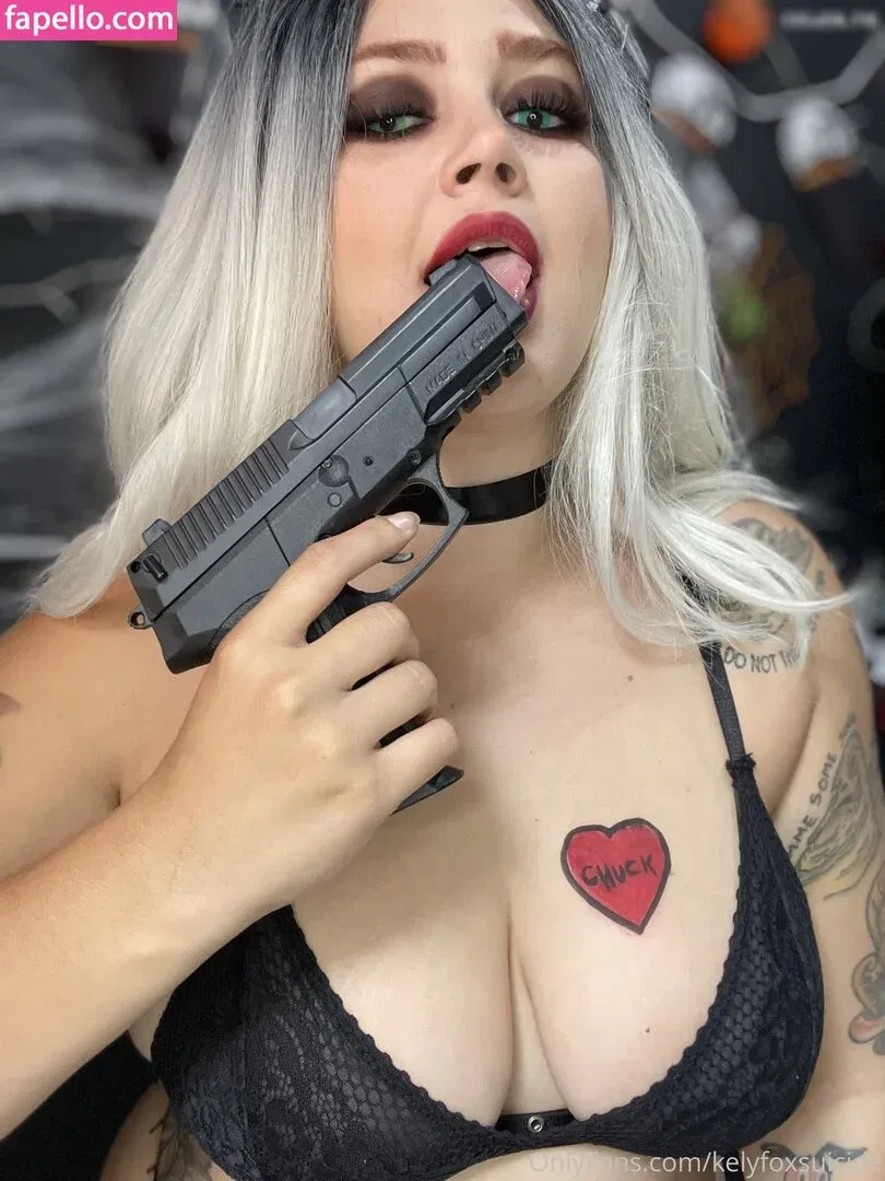 Kely fox / kelyfox_ / kelyfoxsuicide Onlyfans Photo Gallery 
