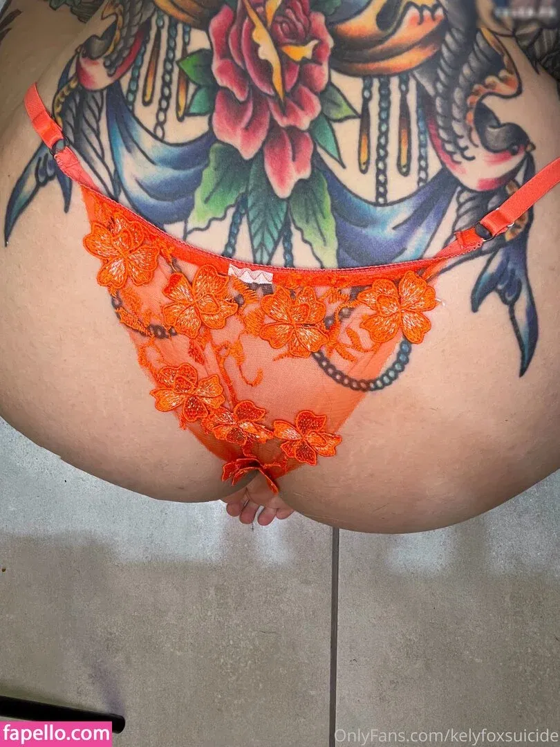 Kely fox / kelyfox_ / kelyfoxsuicide Onlyfans Photo Gallery 
