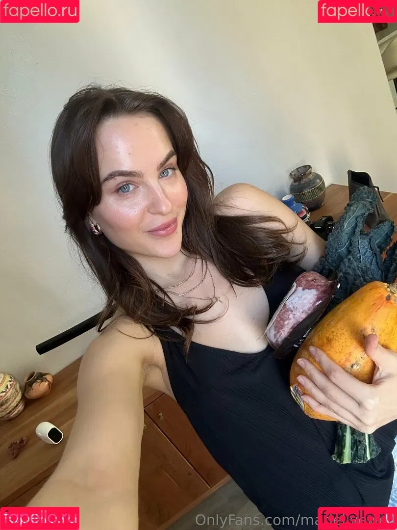 marielivewell / marillewellyn Onlyfans Photo Gallery 