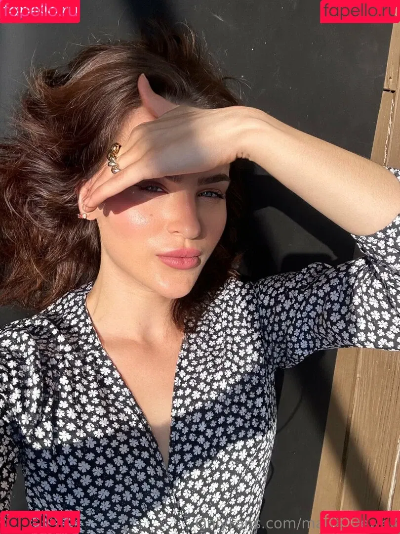 marielivewell / marillewellyn Onlyfans Photo Gallery 