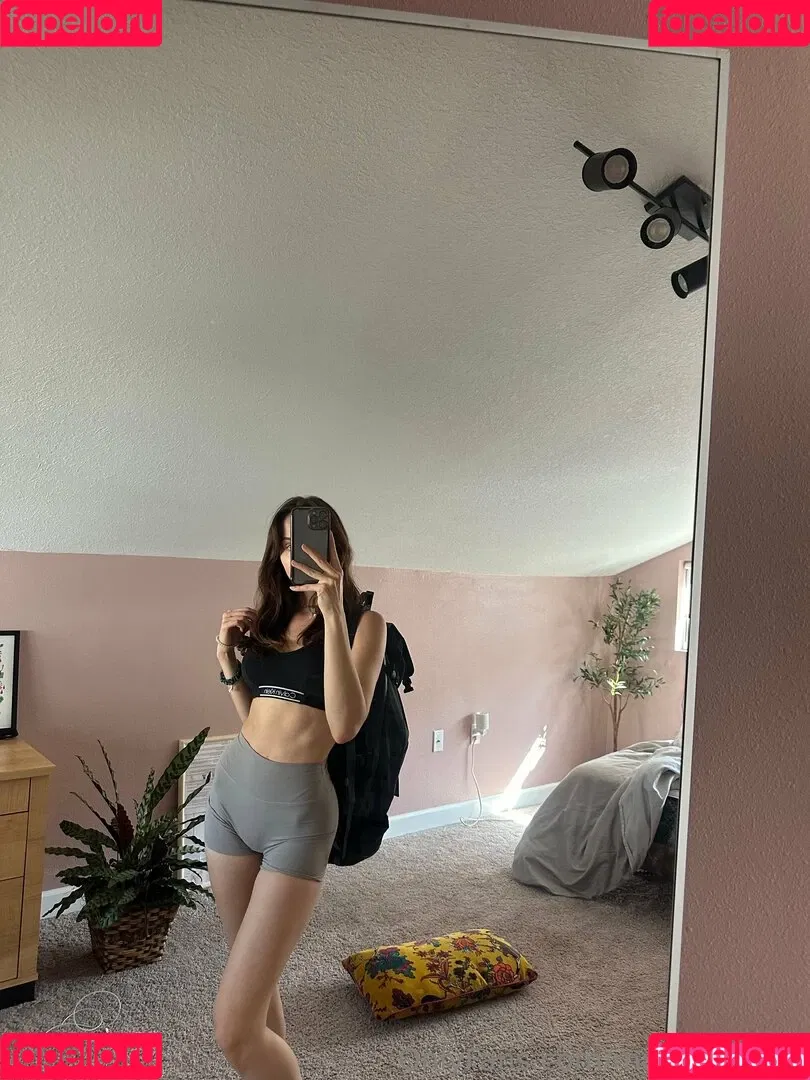 marielivewell / marillewellyn Onlyfans Photo Gallery 