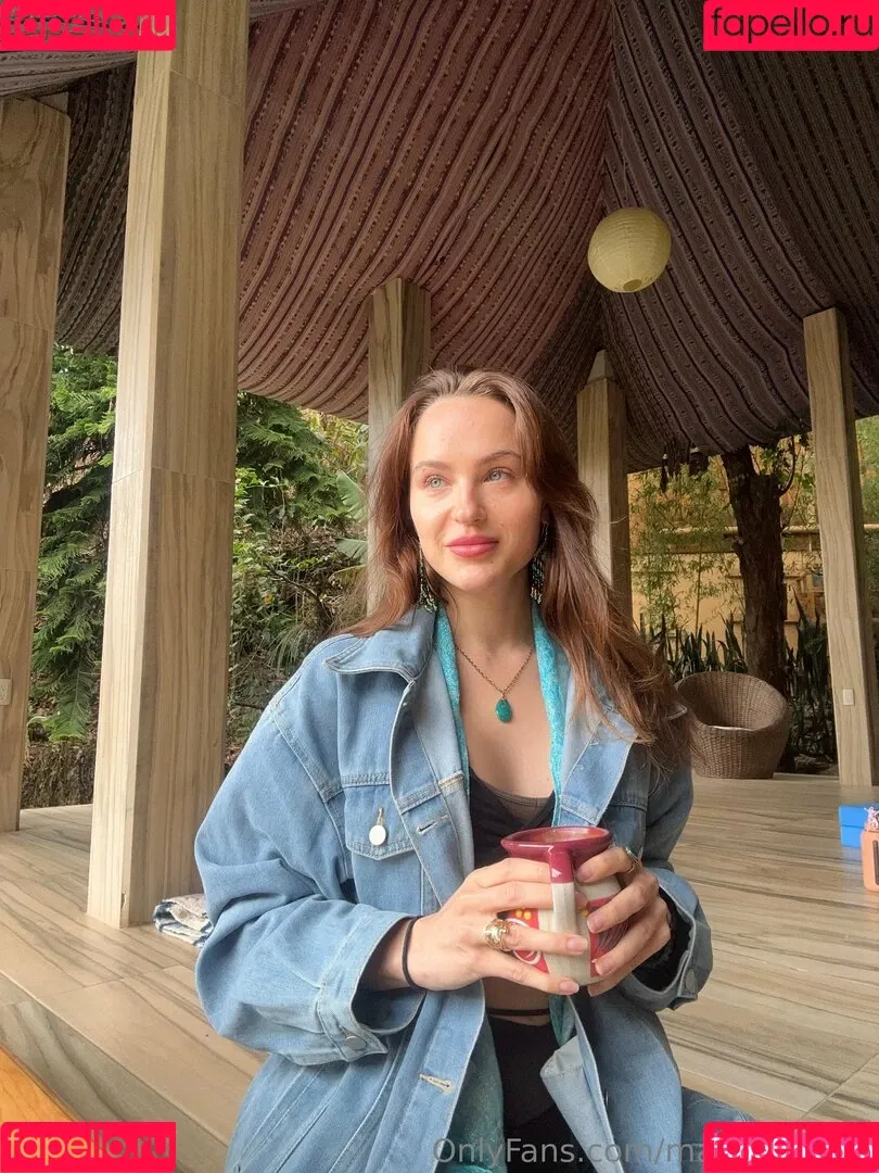 marielivewell / marillewellyn Onlyfans Photo Gallery 