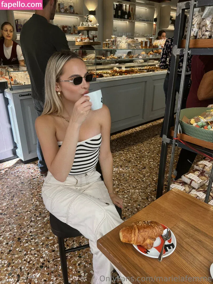 marielivewell / marillewellyn Onlyfans Photo Gallery 