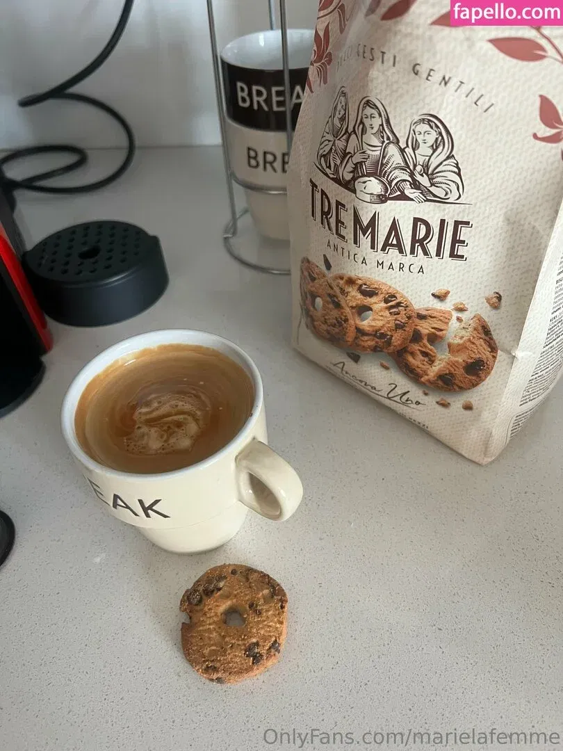 marielivewell / marillewellyn Onlyfans Photo Gallery 