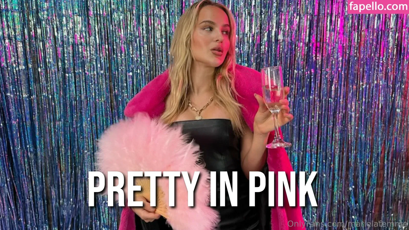 marielivewell / marillewellyn Onlyfans Photo Gallery 