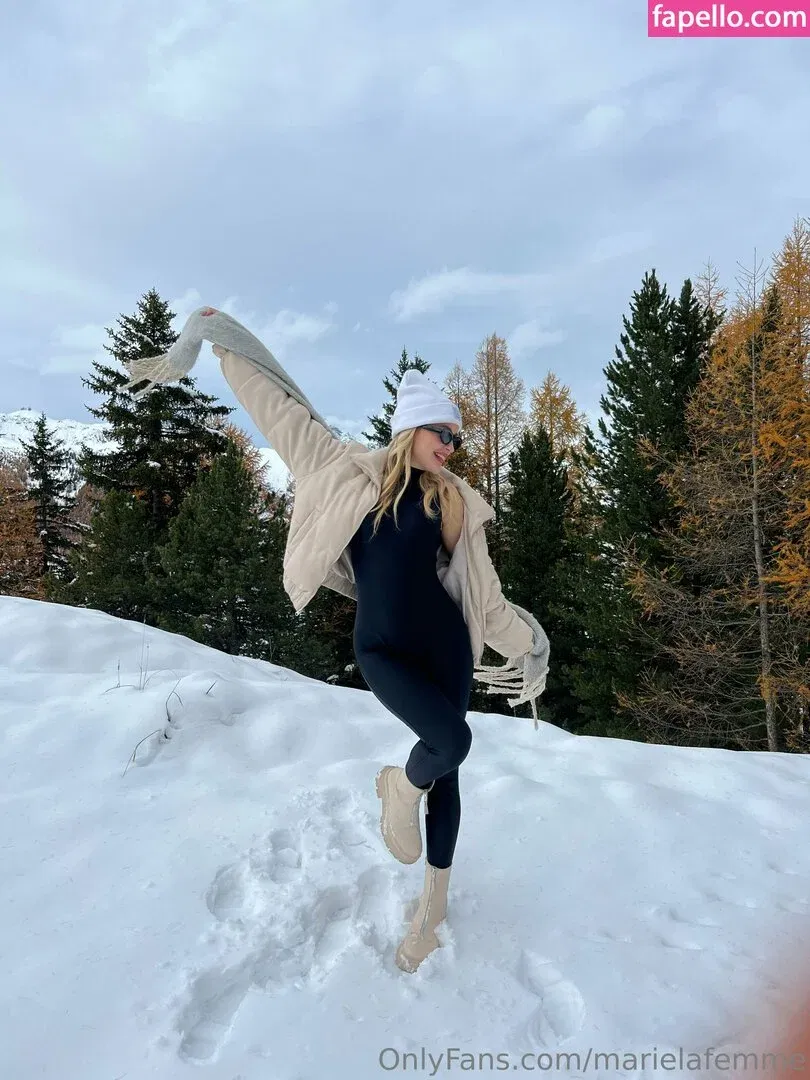 marielivewell / marillewellyn Onlyfans Photo Gallery 