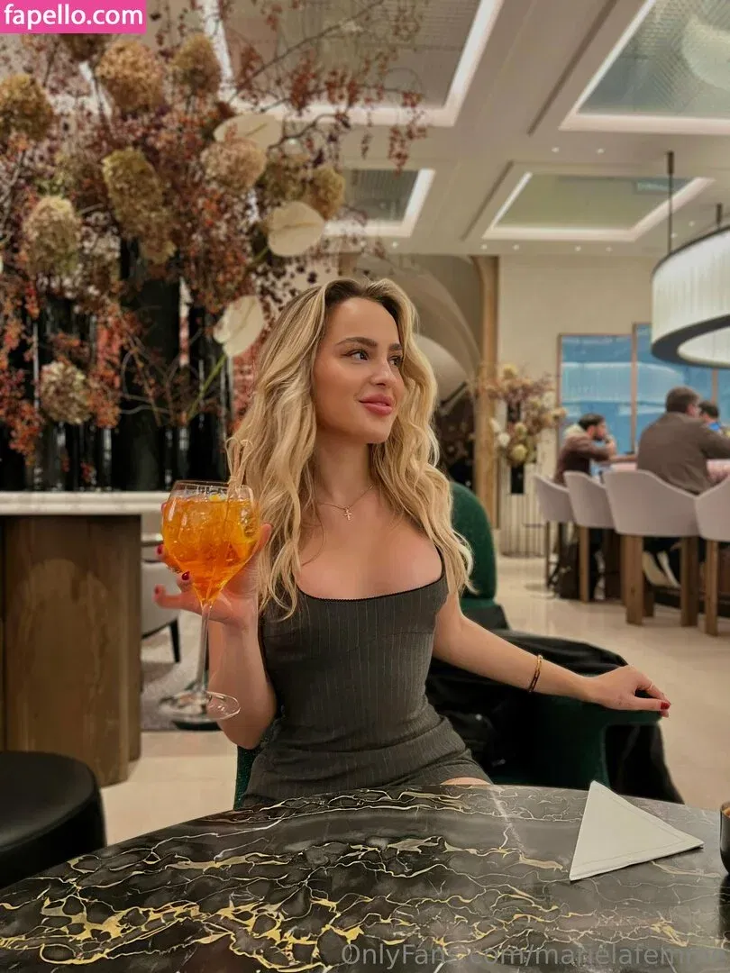 marielivewell / marillewellyn Onlyfans Photo Gallery 