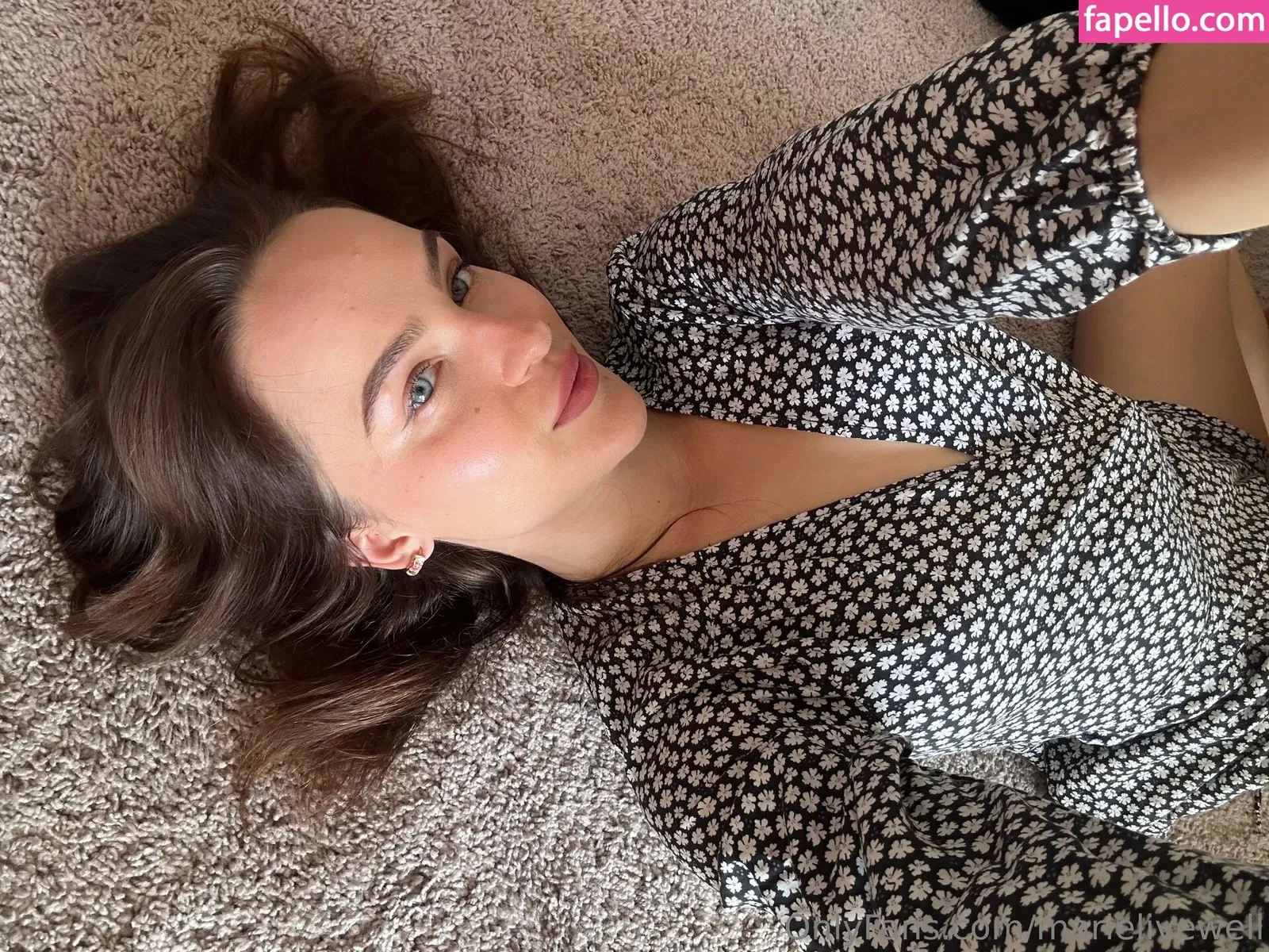 marielivewell / marillewellyn Onlyfans Photo Gallery 